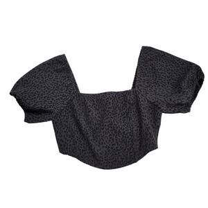 Le Lis Collection Gray & Black Animal Print Puff Sleeve Crop Top